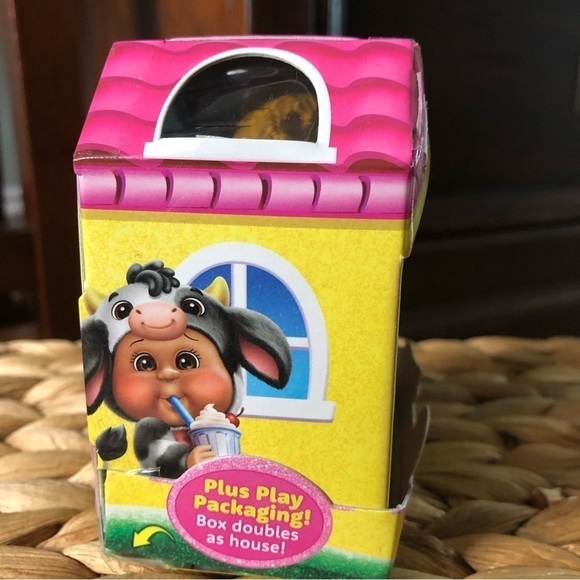 Cabbage Patch Kids: Cutie Town mini figure doll: Lion - Picture 4 of 4